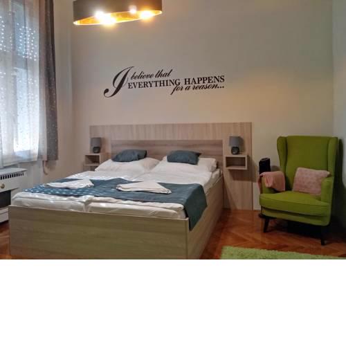 Pásti Centrál apartment.