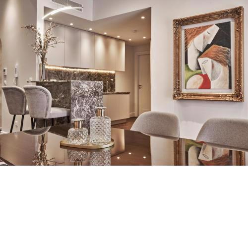 Patriarchou 4bd Art Deco Penthouse
