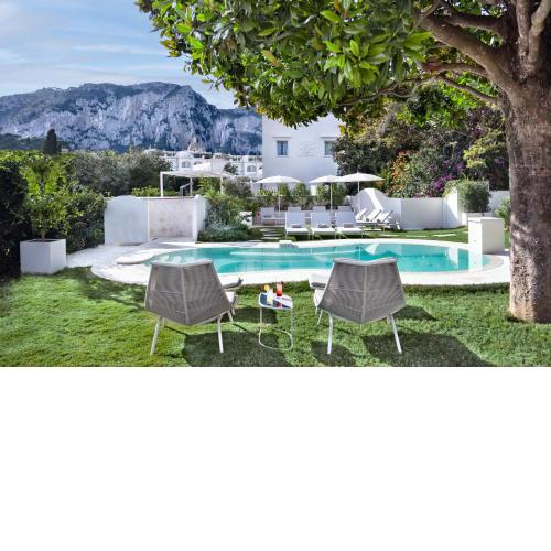 Pazziella Garden & Suites