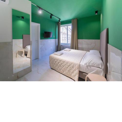P.C. Boutique H. Vesuvius, Napoli Centro, by ClaPa Group