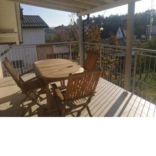Peaceful 98 m2 apartment with big garden and terrace