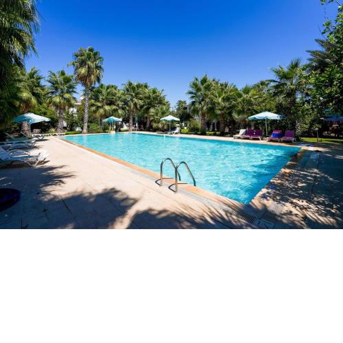 Peaceful Flat with Shared Pool in Camyuva Kemer