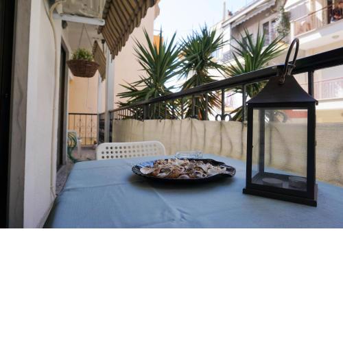 Peaceful & Styled Flat, 2 BDRMS, WiFi, Smart TV