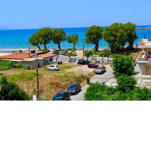 Pearl Seaside Luxury Apartments 1