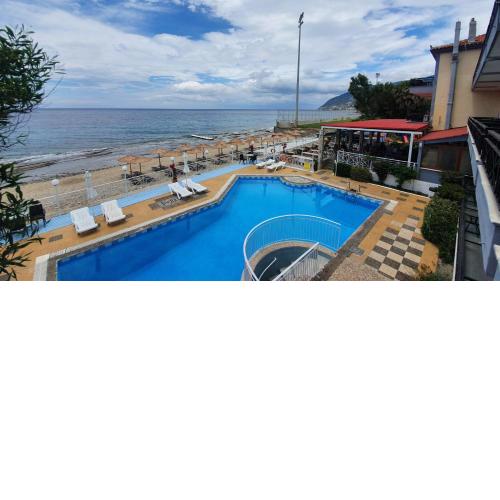 Pebble Beach Hotel