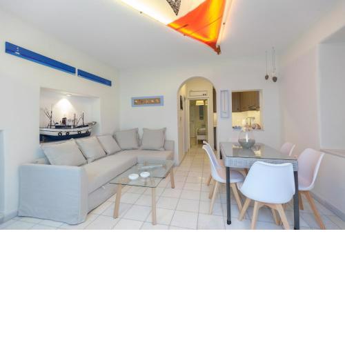 PEBBLES 1BD house with Sea View in the heart of Naousa