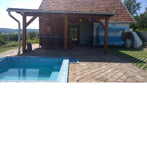Pécsely apartman