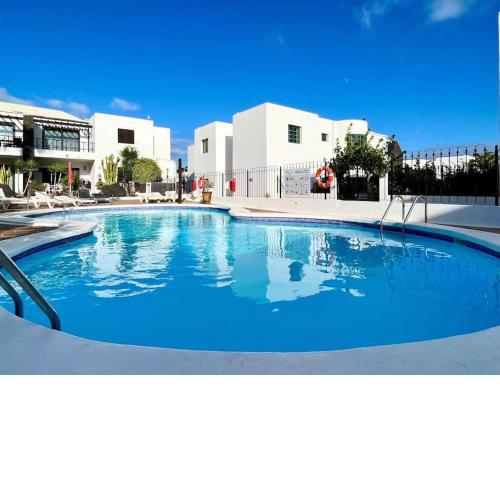 Pelicano Club 303 - 2 bedroom apartment in Puerto del Carmen, Lanzarote