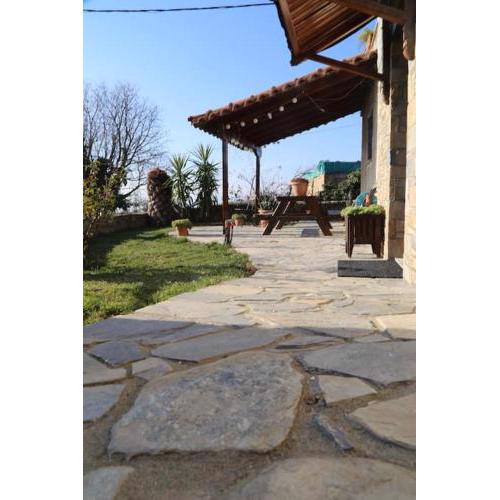 Pelion Getaway-garden -parking-Pet friendly 100m2