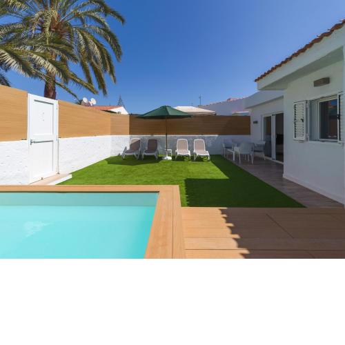 Penky Summer - refurbished, private pool and garde