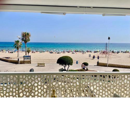 Peñon de Ifach Frontal Sea View First Line Arenal Beach
