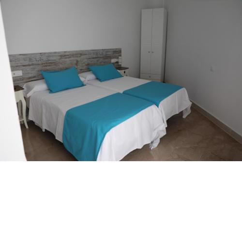 Pension Campello The Blue Med
