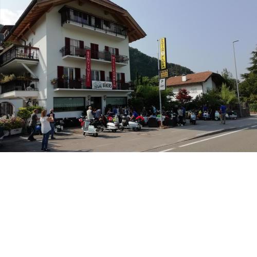Pension Flora Albergo