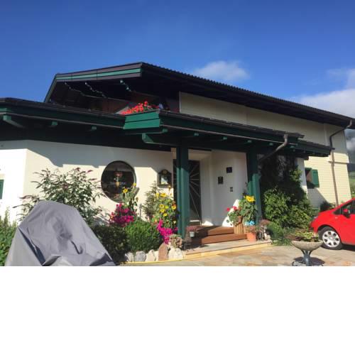 Pension Wieser "Baschtlmai"