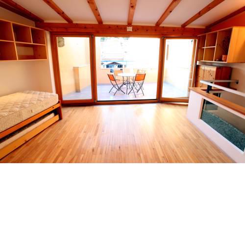 Penthouse Alma Vivoda