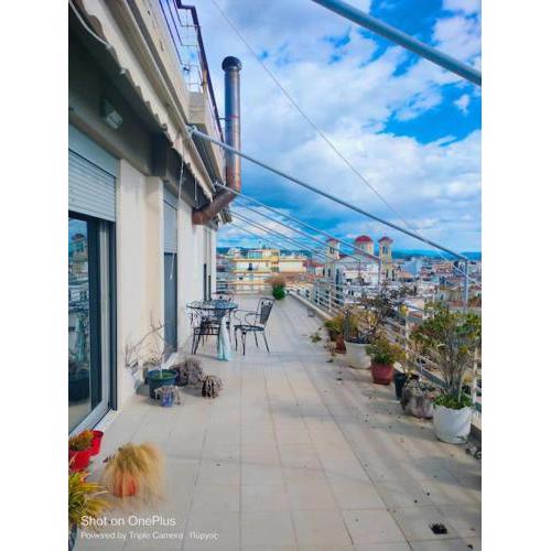Penthouse Amazing Views of Pyrgos near Olympia