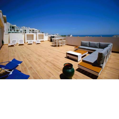 Penthouse at Las Mesas with amazing views