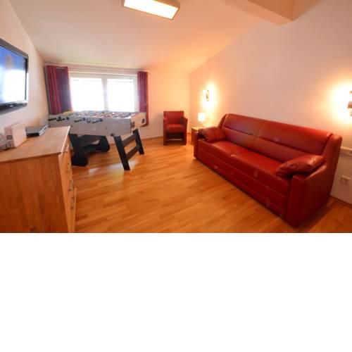 Penthouse Cooper by Alpen Apartments