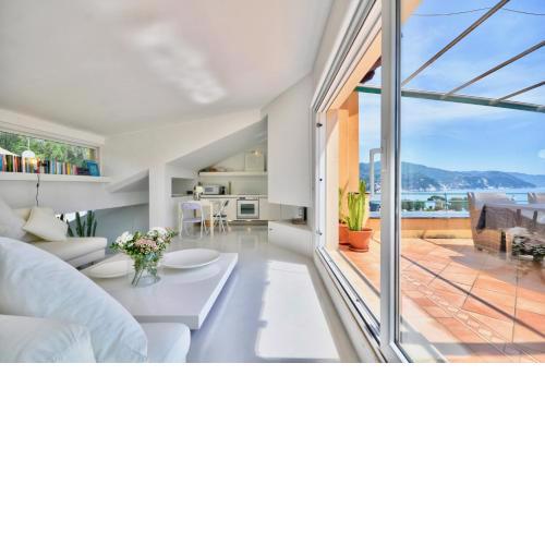 Penthouse Marina-Seaview Jacuzzi and Terrace