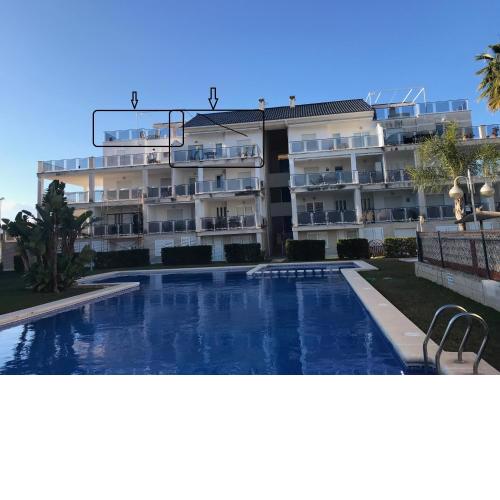 Penthouse Oliva Beach with pool and seaview