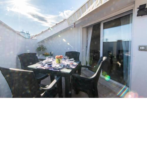 PENTHOUSE three bedrooms