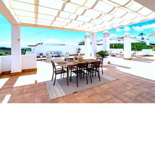 Penthouse with 250 sqm roof terrace near the beach