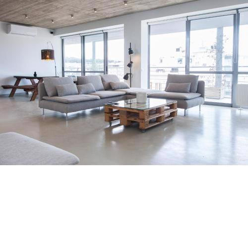 Penthouse with 360 View of Athens and Private Gym