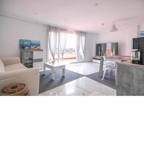 Penthouse with large terrace and pool - Bahía0302