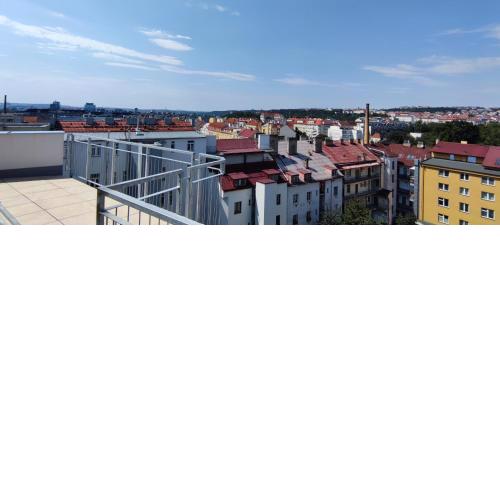 Penthouse with panoramic city view in Elite Rezidence