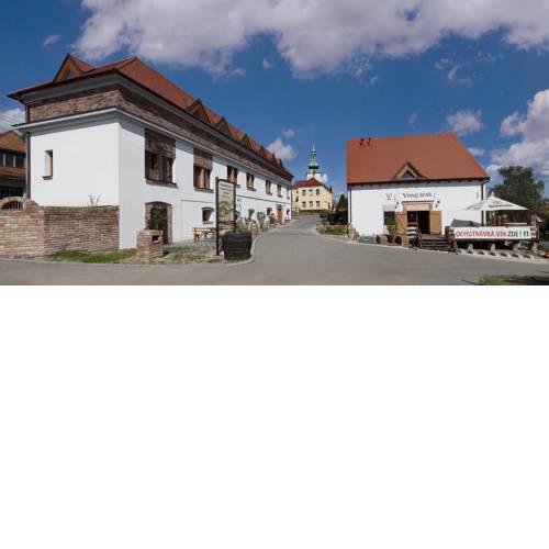 Penzion a Restaurace Vinařství Přítluky