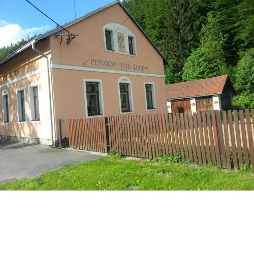 Penzion pod Žorem
