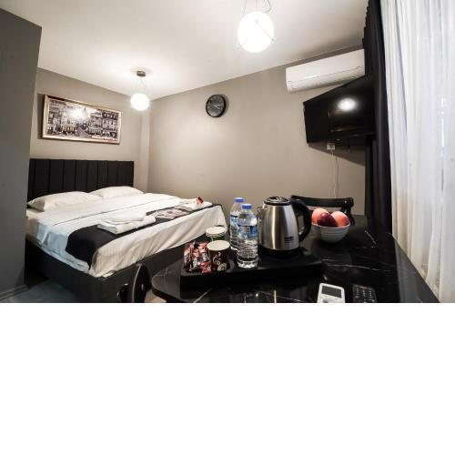 PERA WALL HOTEL&SUİTES
