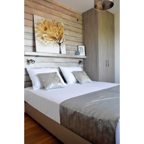Perec Apartments