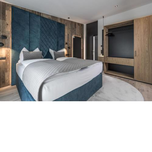 Perfect Lodgings Panorama