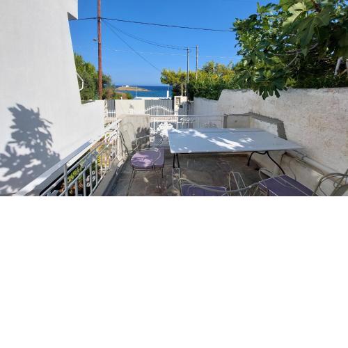 Periklis Beach house