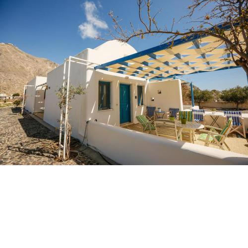 Perissa 2 bedrooms 4 persons cycladic house by MPS