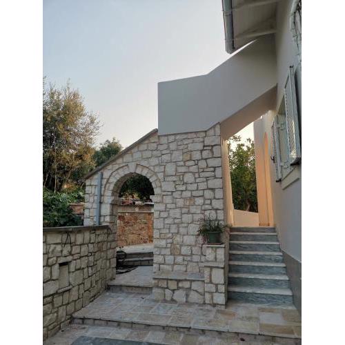 Perithia Cottage