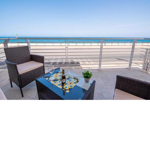 Perla, Diamante, Topazio, Smeraldo, and Turchese Apartments On Sea Shore - Happy Rentals