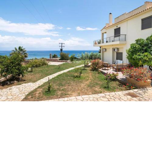 Peroulia Bay View Studio