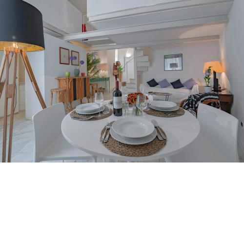 Peruzzi Apartment
