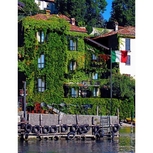 Pescallo Apartments