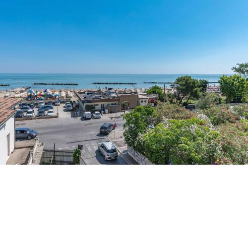 Pescara SeaView Apartment with Private Parking!