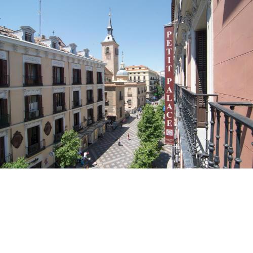 Petit Palace Arenal