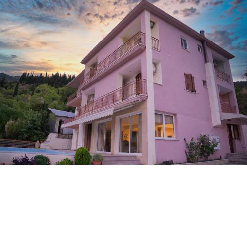 Petronas Villa
