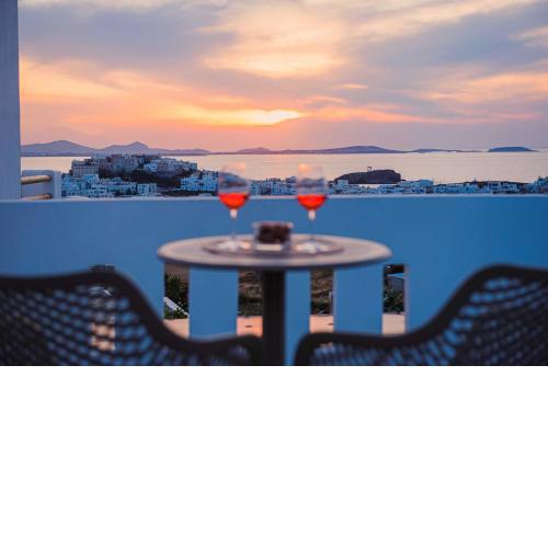 Petros Studios & Suites