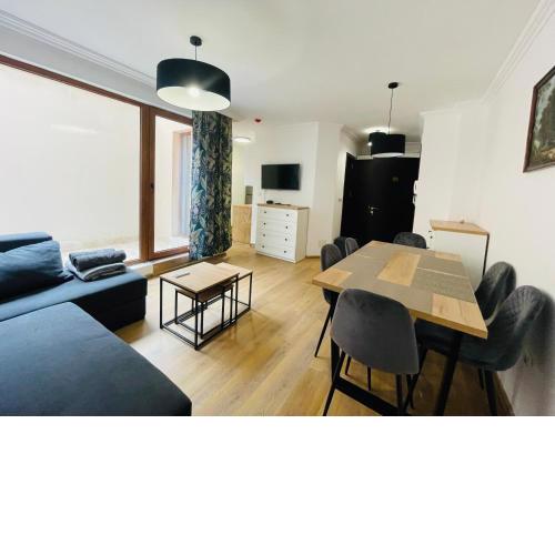 Phenix - 1Bed Apartment with Big terracе