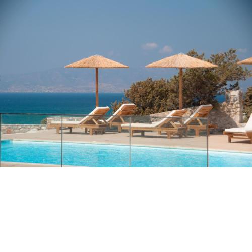 Phoenicia Naxos