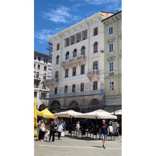 Piazza Goldoni Rooms