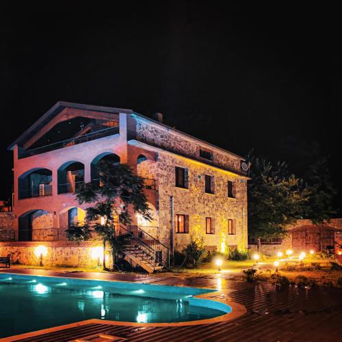 Piedra Tatil Evi