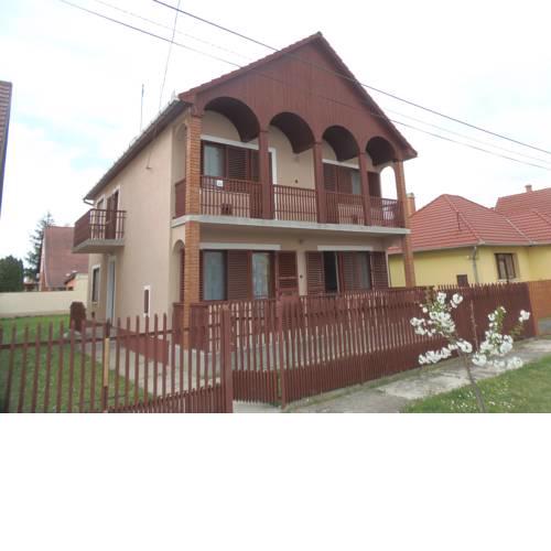 Pillangó Apartmanház